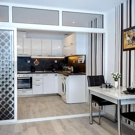 Cozy 1br Retreat Steps From Sea Garden By Flat Manаger شقة *